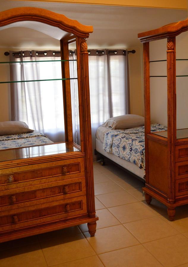The Lahaina Beach House 호스텔 외부 사진